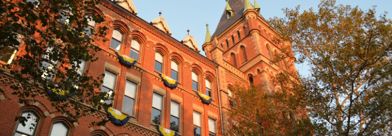 Saint Ignatius High School Bookstore