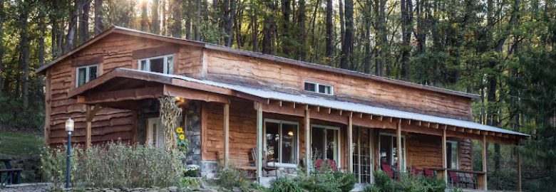 Secluded Cabins