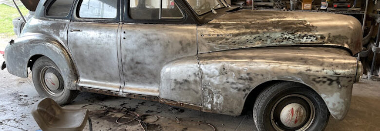 Auto Body, Mammoth Cave, KY, US