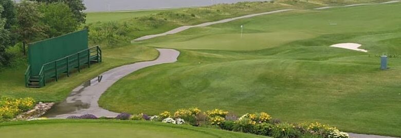 The Emerald Green at the Lost Marsh Golf Course