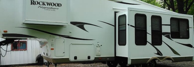 Modern Trailer Sales Addition